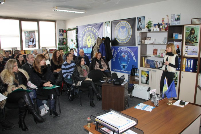 Младежи в Бургас:  “За да успеем трябва да действаме и да мечтаем”