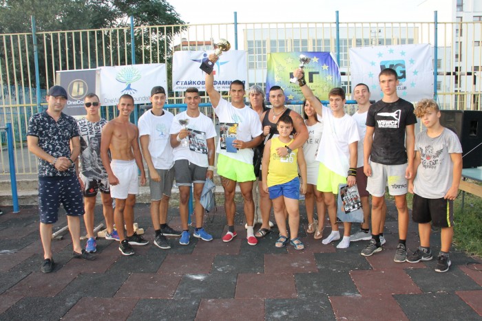Млади гладиатори се състезаваха в Стрийт фитнес турнир – Несебър