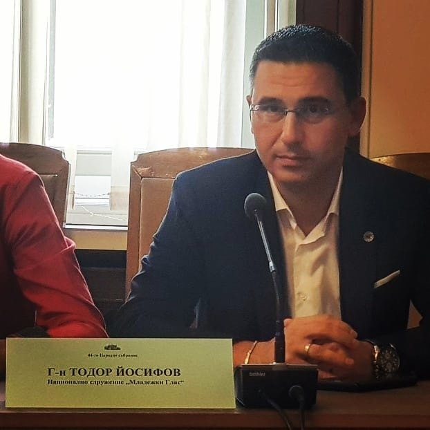 Заседание на Парламентарната комисия по въпросите на децата, младежта и спорта в Народното Събрание на Република България